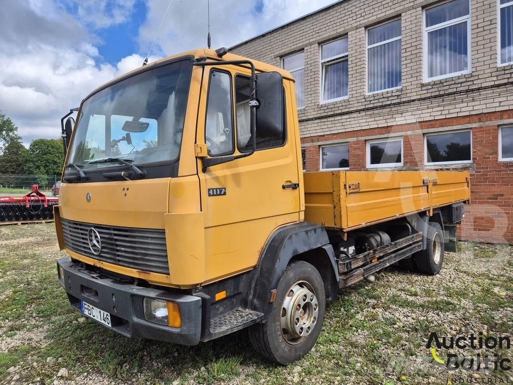 Mercedes-Benz 1117 Kipper