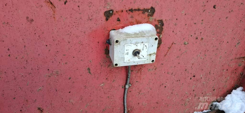 Kuhn Primor 3560 Ballenschredder, -schneider und -wickler