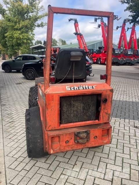 Schäffer 326 Minilader