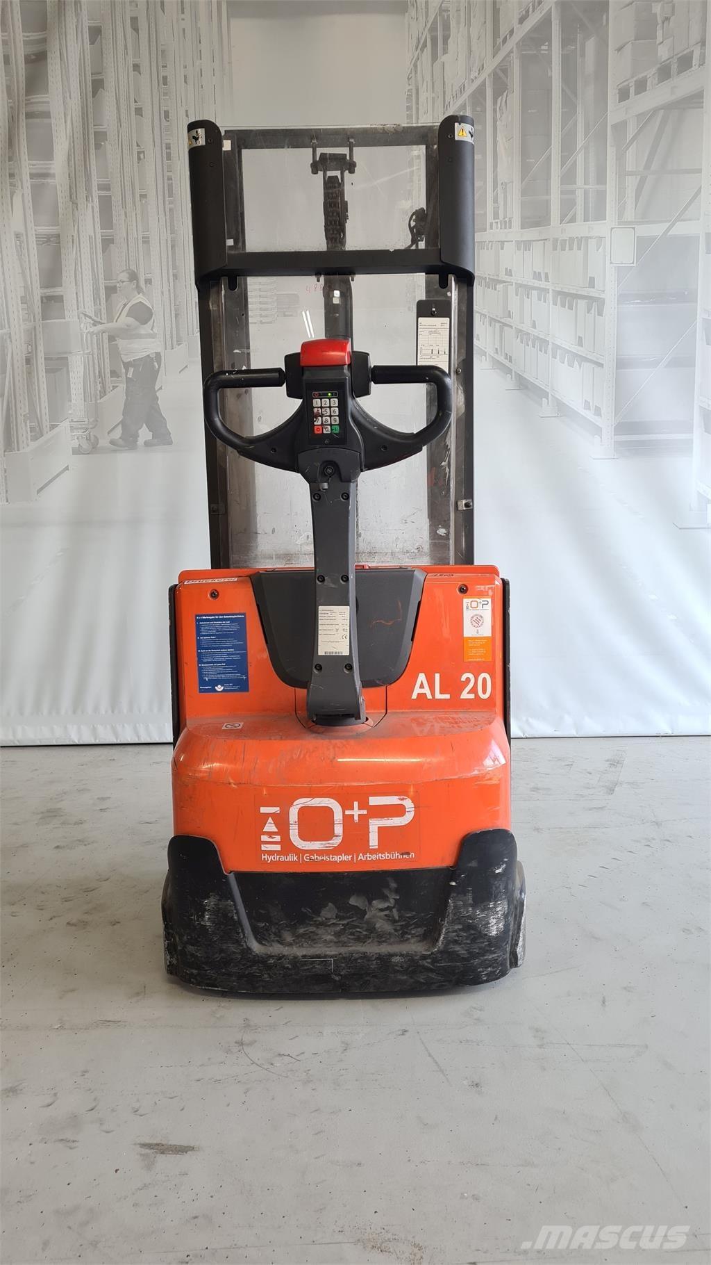 Toyota SWE120 Selbstfahrstapler