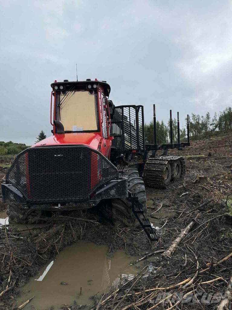 Komatsu 875 Forwarder