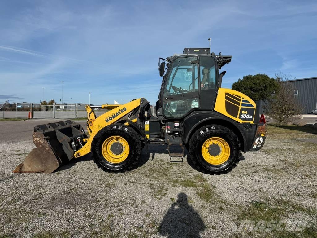 Komatsu WA 100M-7 Radlader