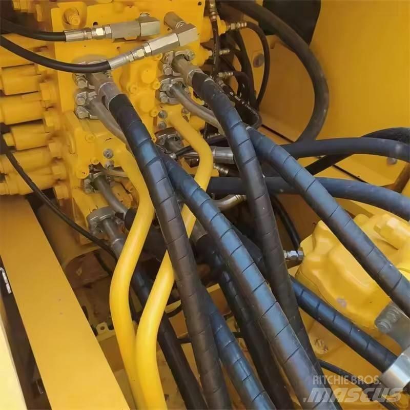 Komatsu PC 200 Raupenbagger