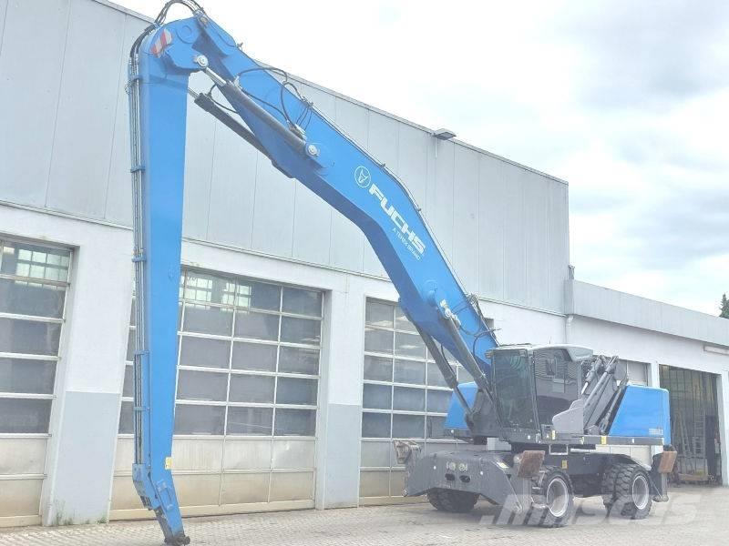 Fuchs MHL 360 F Materialumschlag