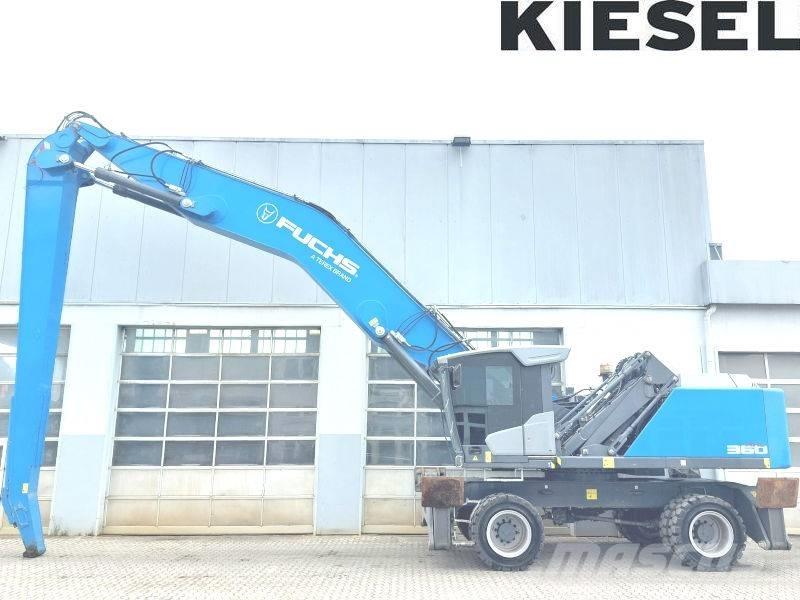 Fuchs MHL 360 F Materialumschlag