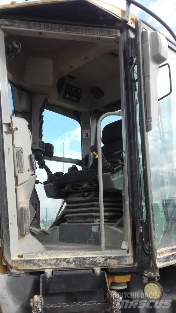 CAT 140 M Grader