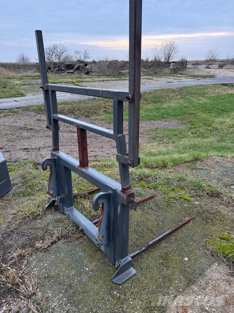 Kramer KT 276 Weitere Lade- und Grabgeräte