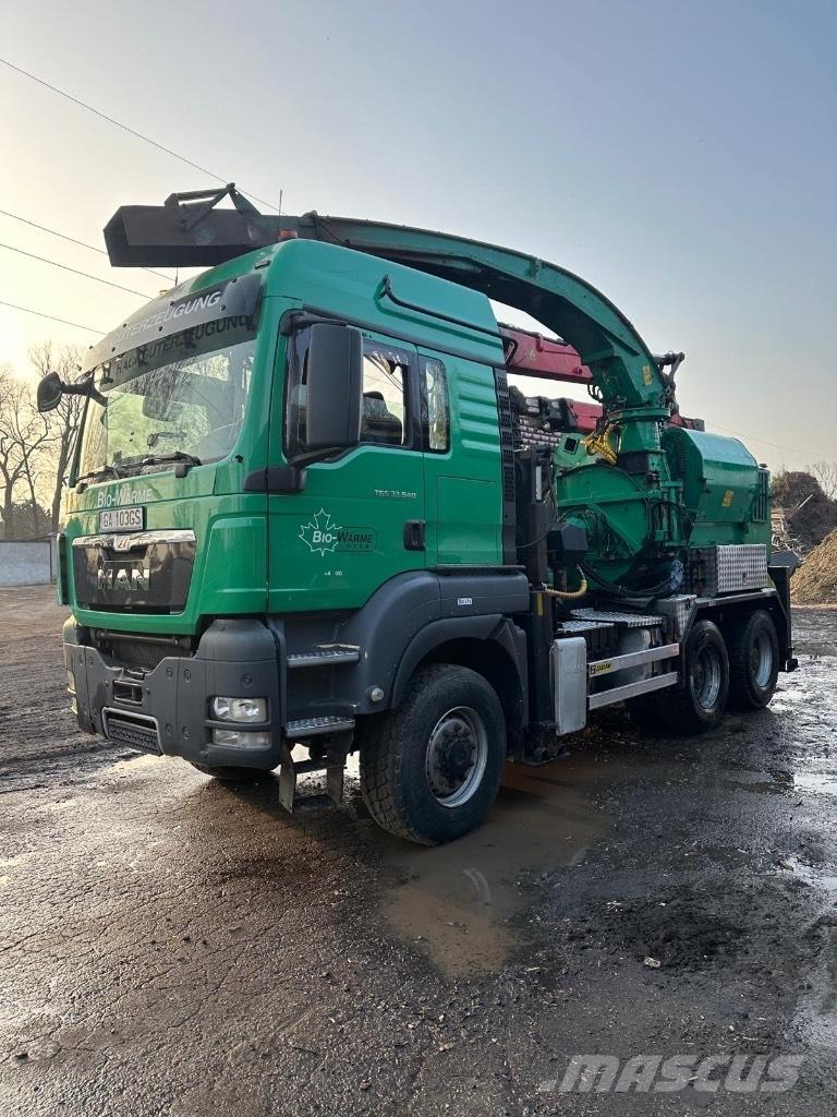 JENZ HEM 582 R Holzhäcksler