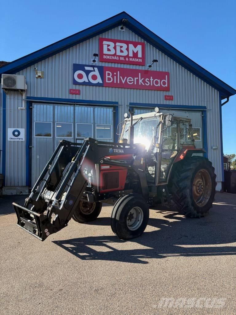 Massey Ferguson 375 Traktoren