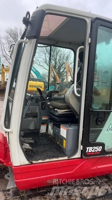 Takeuchi TB250 Minibagger < 7t