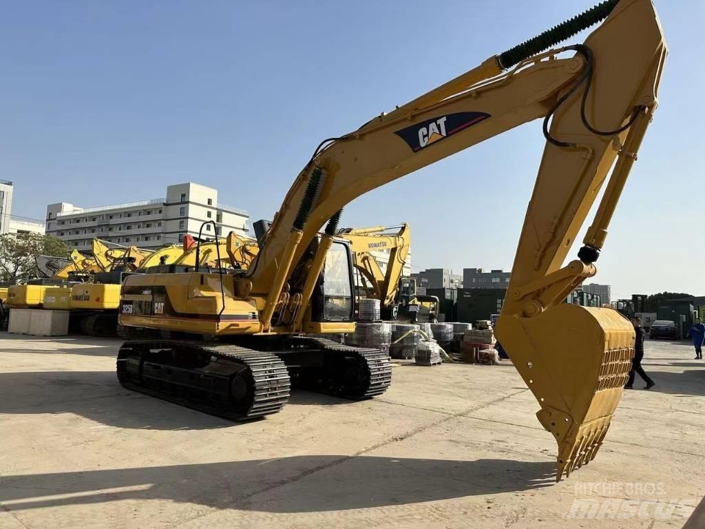 CAT 325 B Raupenbagger