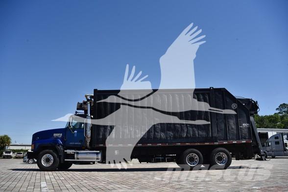 Mack CL733 Sonstige Baumaschinen