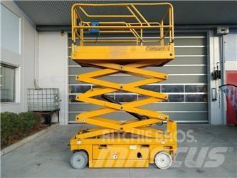 Haulotte Compact 10 Scheren-Arbeitsbühnen