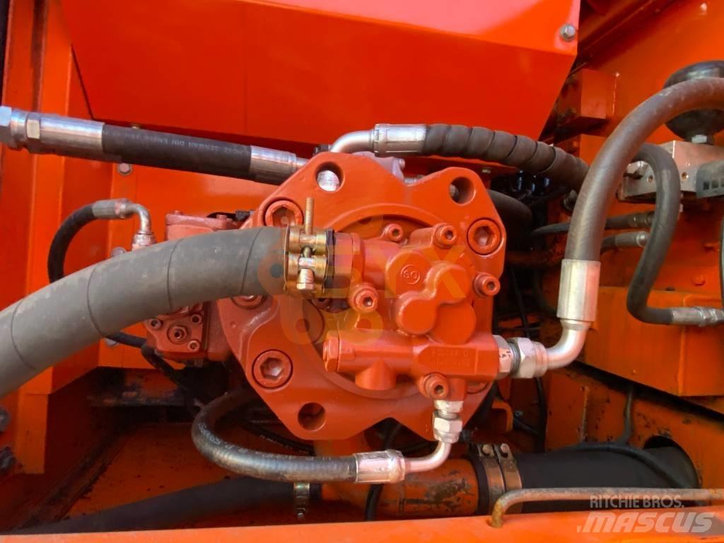 Doosan 220 LC-7 Raupenbagger
