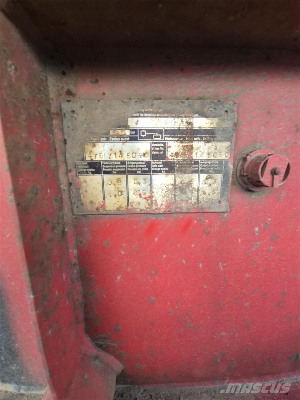 Volvo FM12 8x2 Kipper