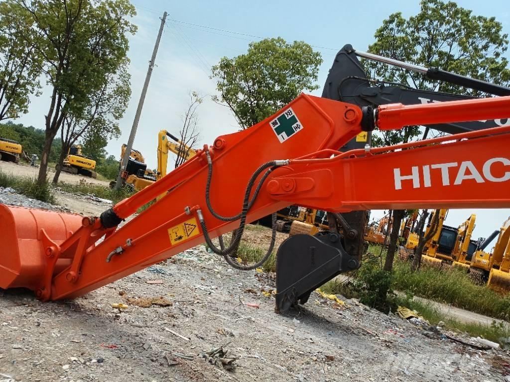 Hitachi ZX 200 Raupenbagger