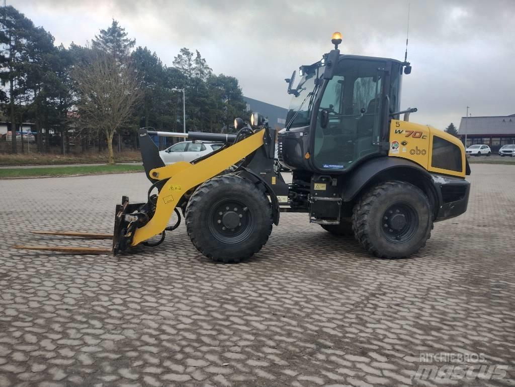 New Holland W70C Radlader