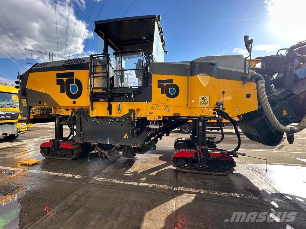 Bomag BM 2000/65 Asphaltfräsen