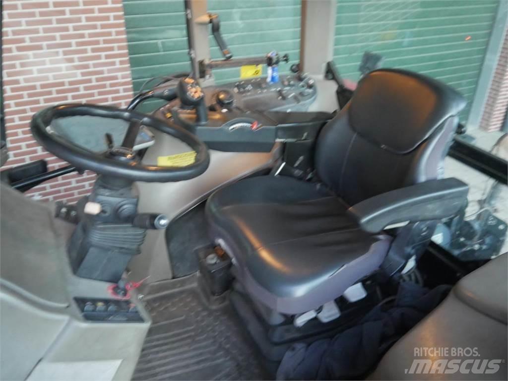 Case IH CVX 160 Traktoren