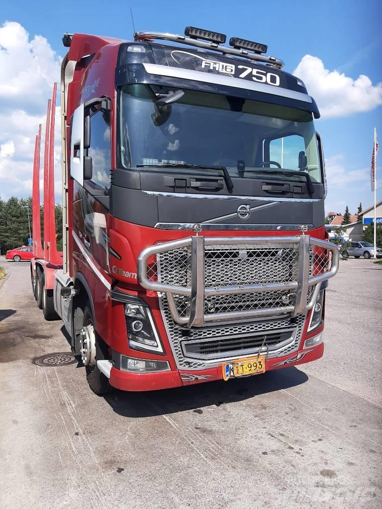 Volvo FH 16 Holzfahrzeuge
