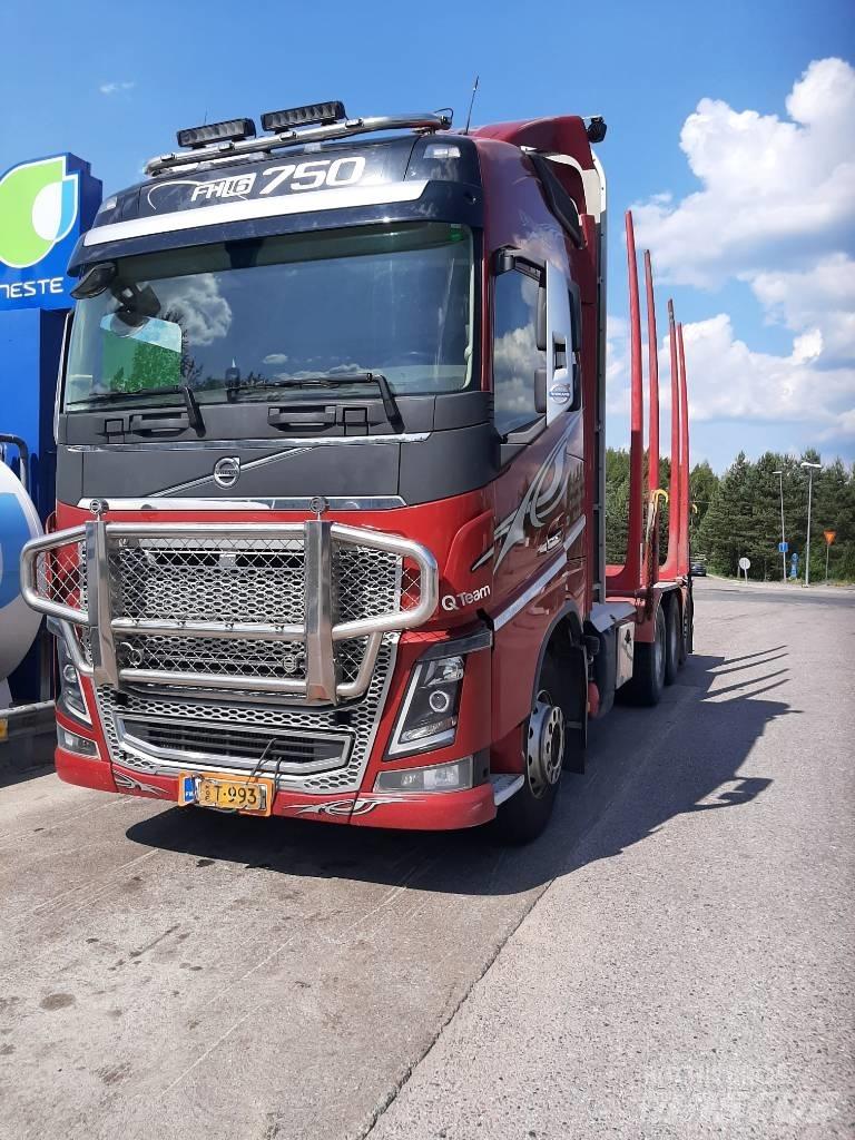 Volvo FH 16 Holzfahrzeuge