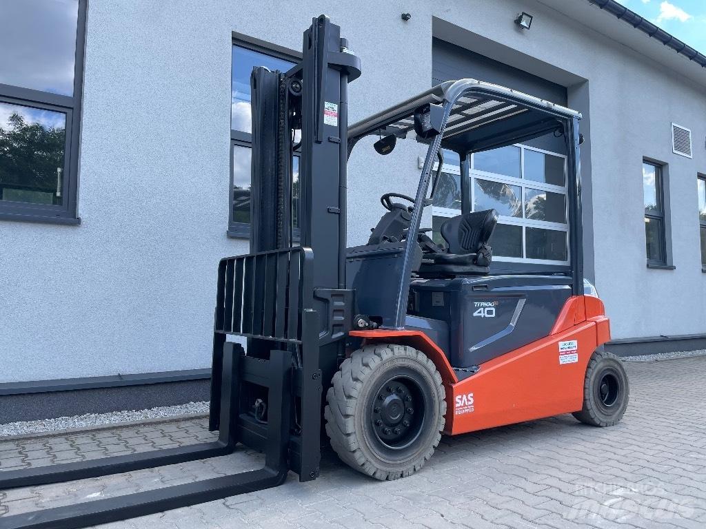 Toyota 8FBMT40 Elektro Stapler
