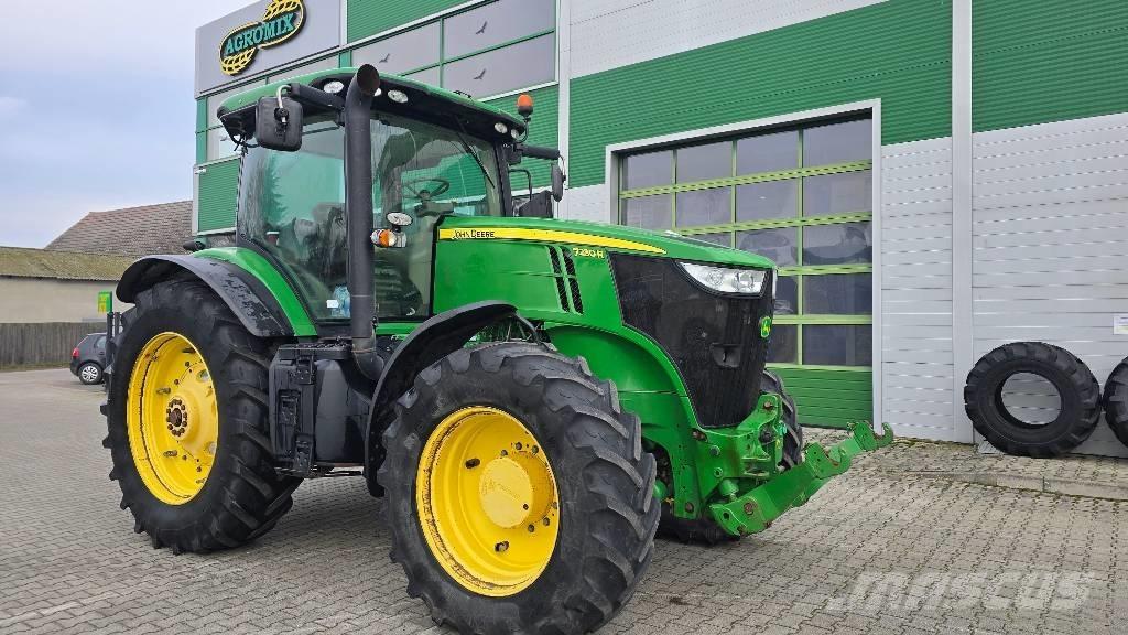 John Deere 7230 R Traktoren