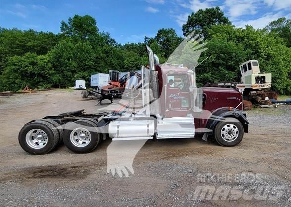 Kenworth W900 Sattelzugmaschinen
