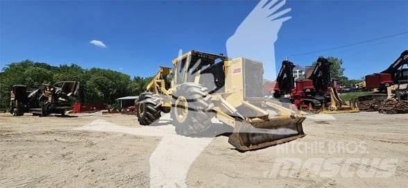 Tigercat 620E Stammholzschlepper