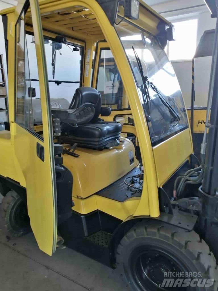 Hyster H 3.50 FT Gas Stapler