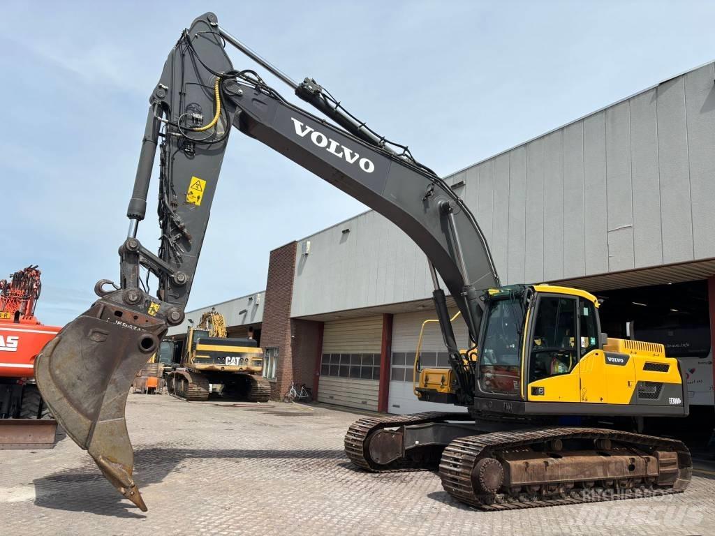 Volvo EC 300 D L Raupenbagger