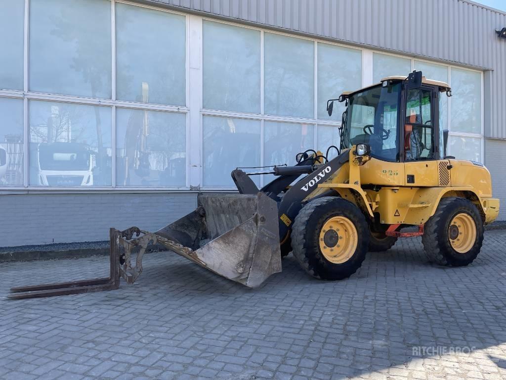 Volvo L 30 G     2018     CE Radlader