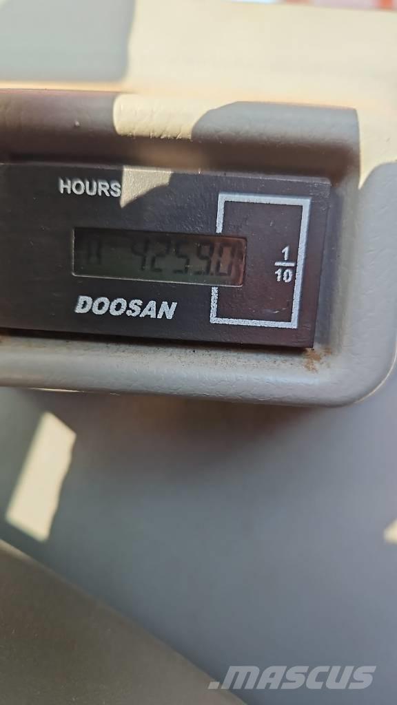 Doosan DX 235 LCR-5 Raupenbagger