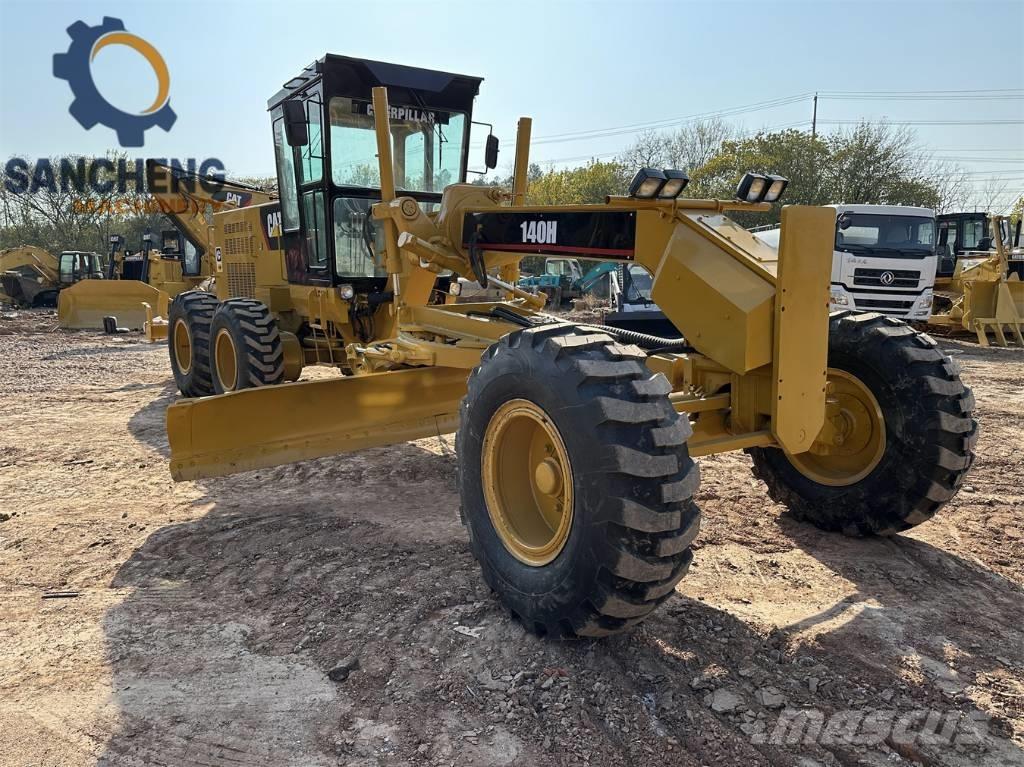 CAT 140H Grader