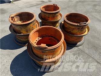 Hitachi LX 290 RIMS Reifen