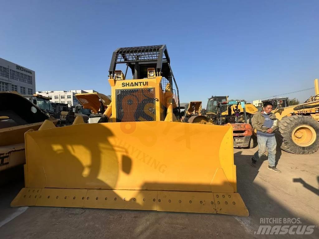 Shantui SD 22 F Bulldozer