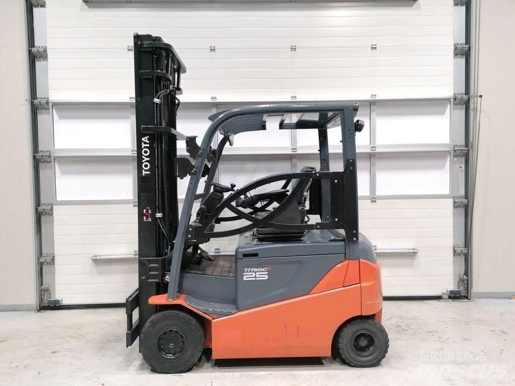 Toyota 8FBMKT25 Elektro Stapler
