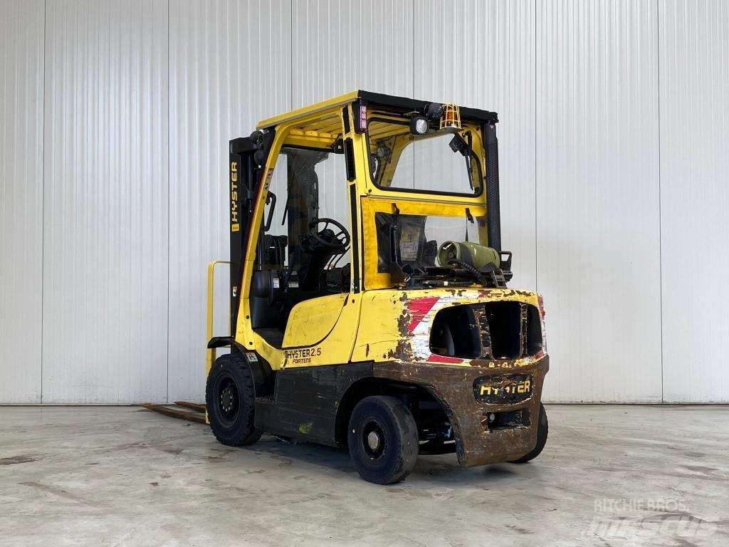 Hyster H2.5FT LPG Gas Stapler