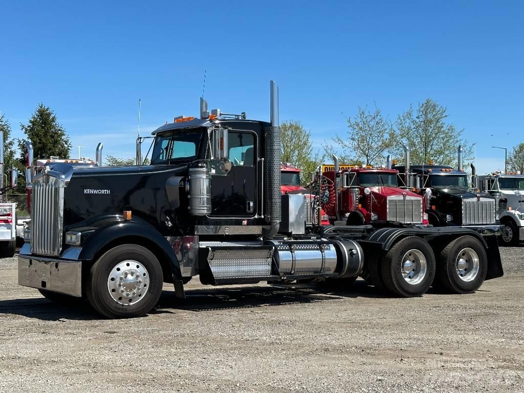 Kenworth W900 Sattelzugmaschinen