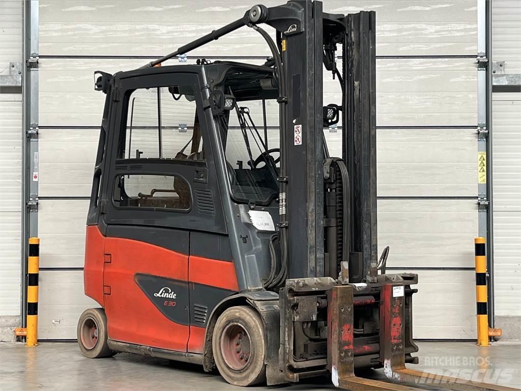 Linde E30/600HL Elektro Stapler