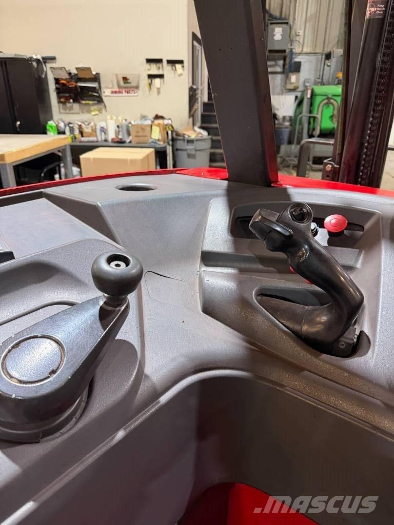 Raymond 410C30TT Schubmaststapler