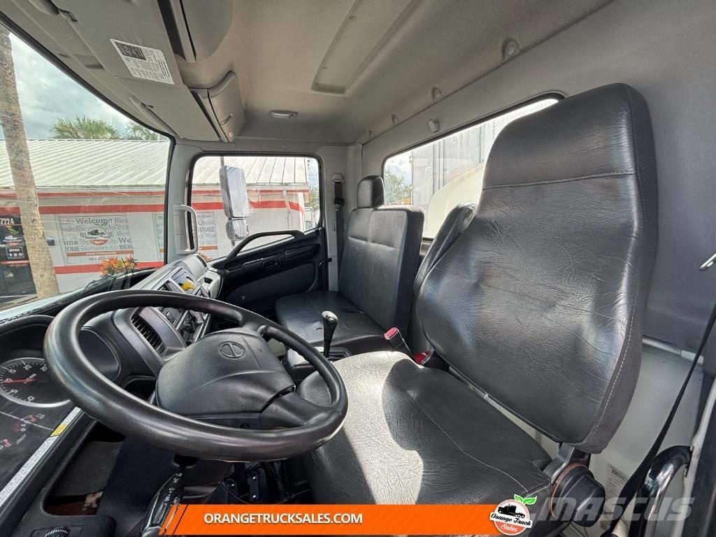 Hino 338 Wassertanker