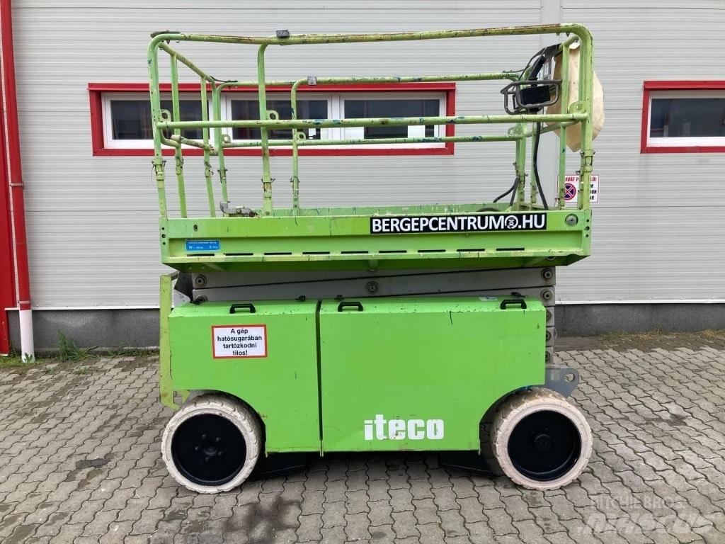 Iteco IT 12151 Scheren-Arbeitsbühnen