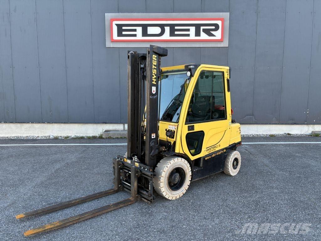 Hyster H 2.5FT Gas Stapler