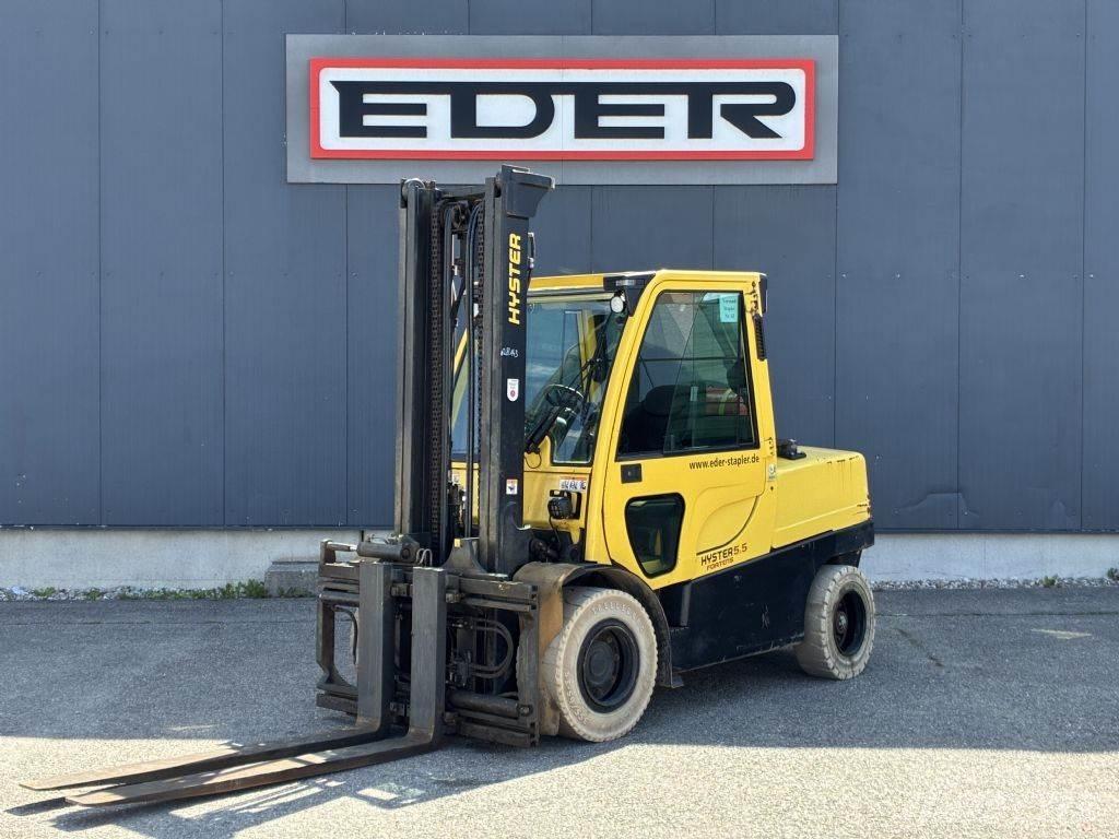 Hyster H 5.5FT Gas Stapler