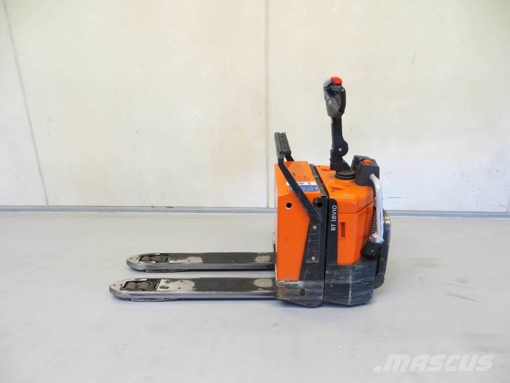 BT LPE200/8 Gabelstapler mit Fahrerstand
