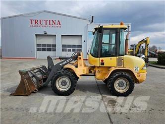 Volvo L 30 B Radlader