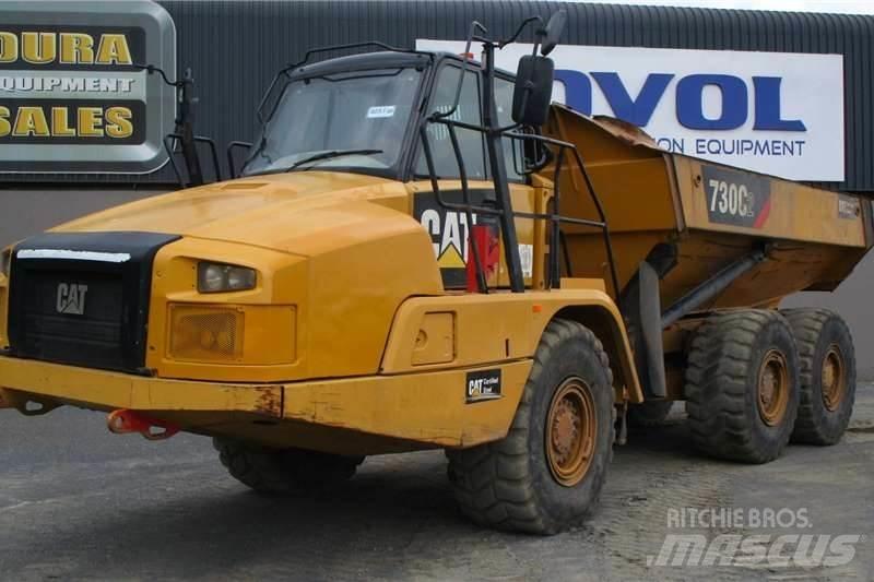 CAT 730C2 Dumper - Knickgelenk