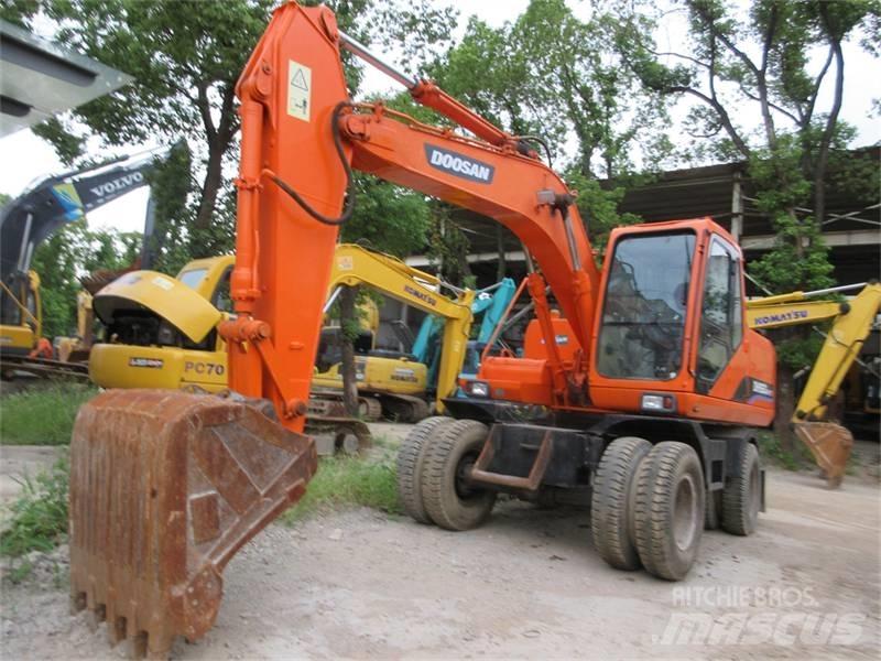 Doosan DH150W-7 Mobilbagger