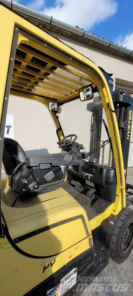 Hyster H 3.00 FT Gas Stapler